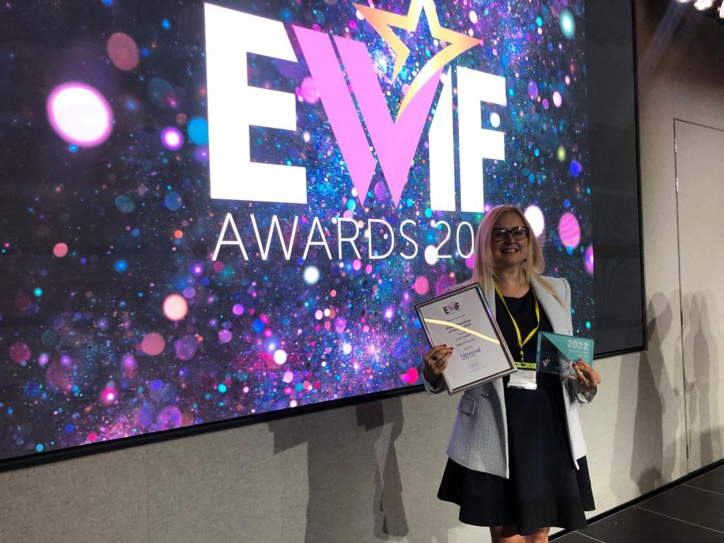 Lucy Right at Home CEO collecting her EWiF Award