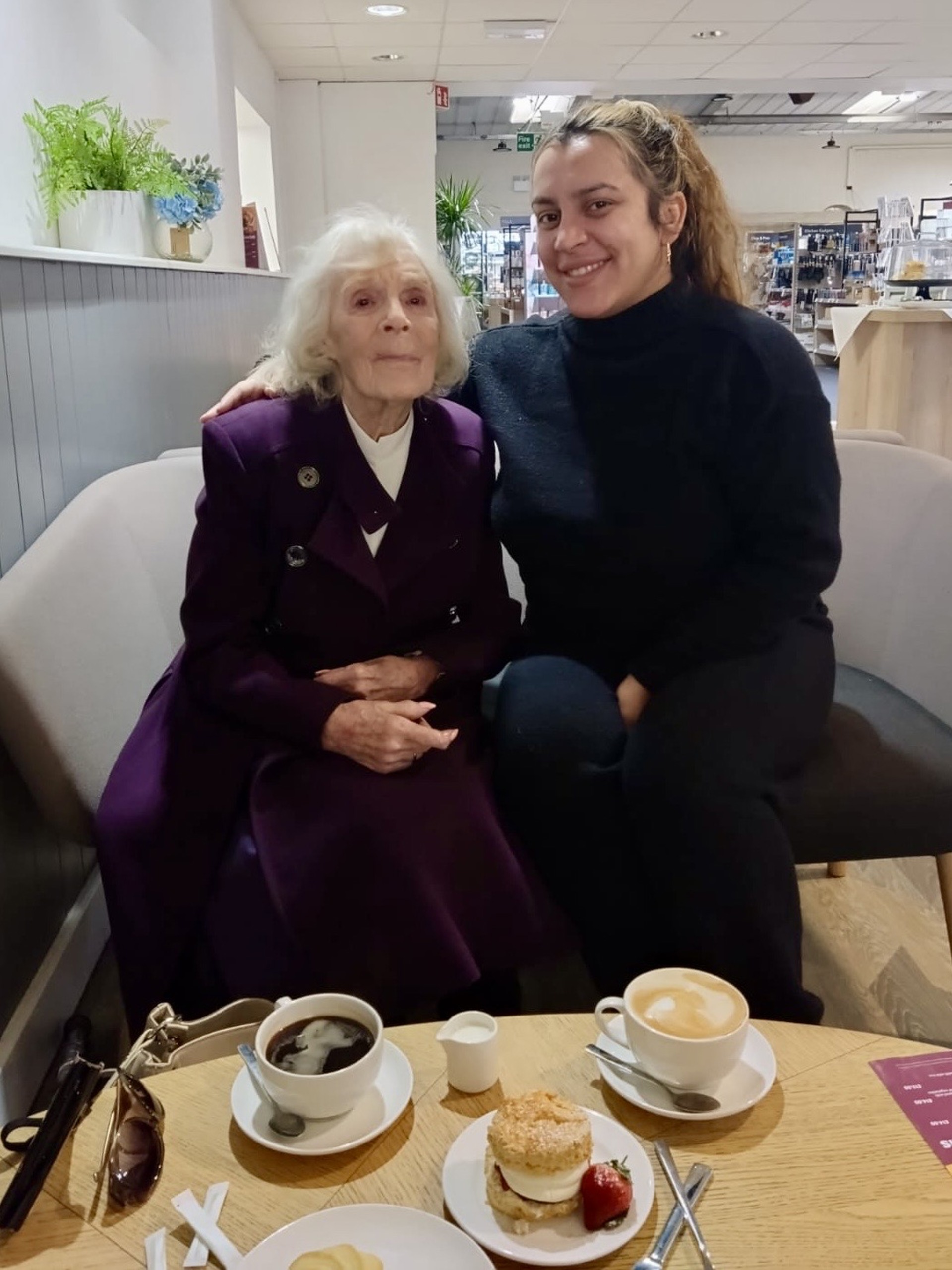 CareGiver Lauren with Pauline