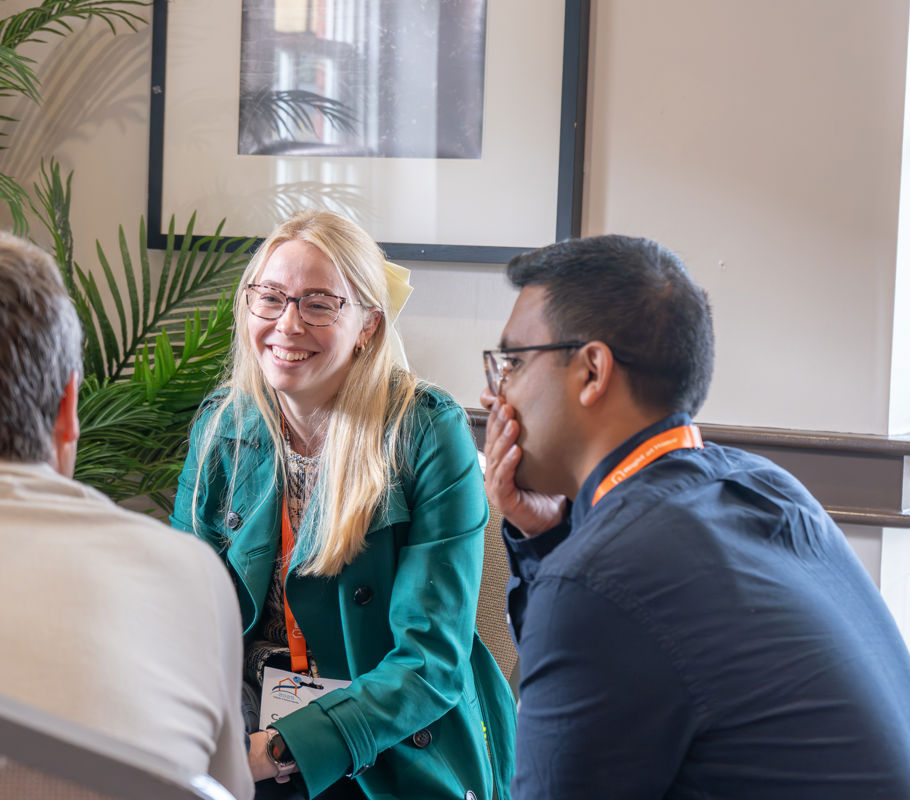 franchise owners and care leaders enjoy discussions at Right at Home homecare conference